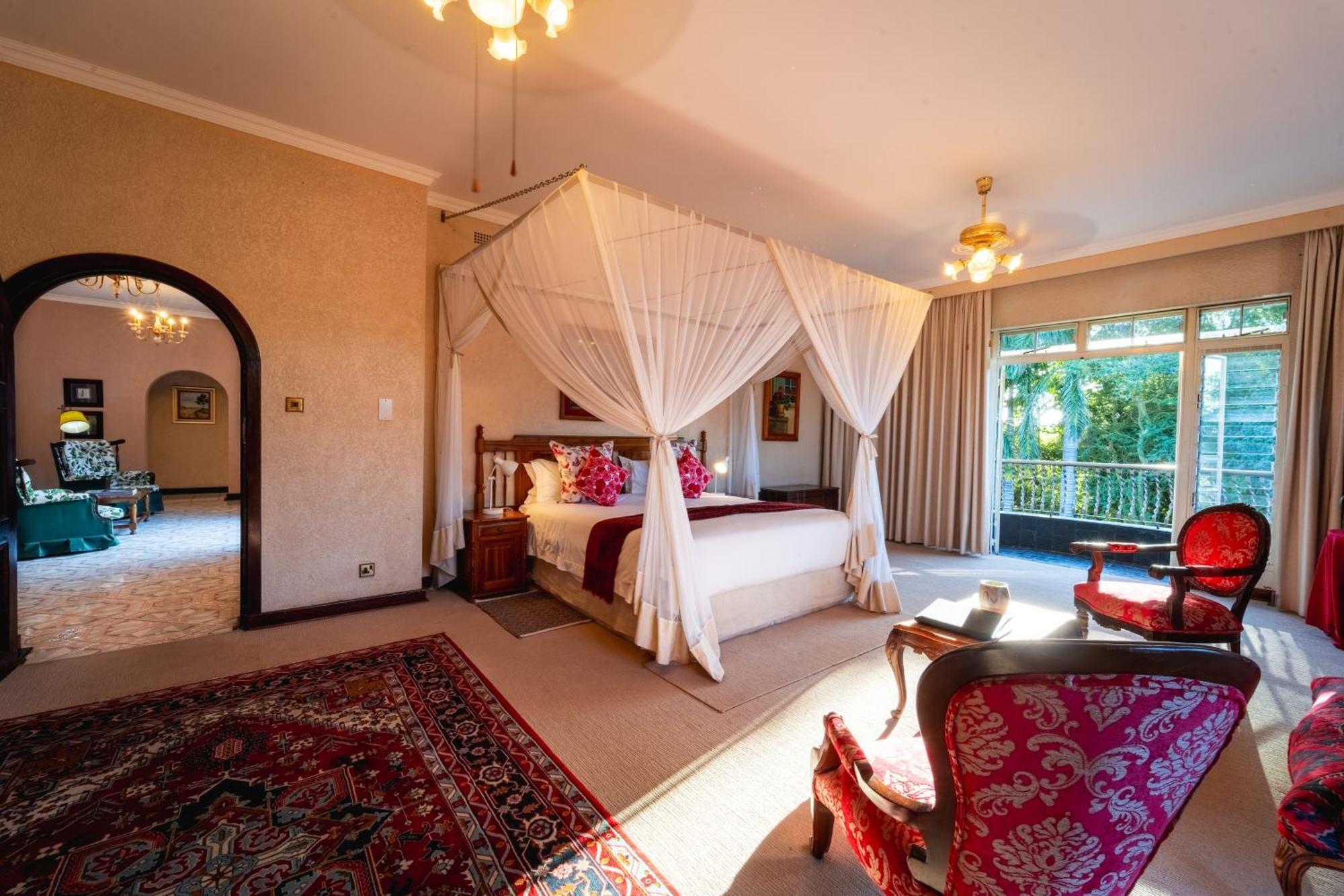 The Victorian Manor Bed & Breakfast Victoria Falls Exterior photo